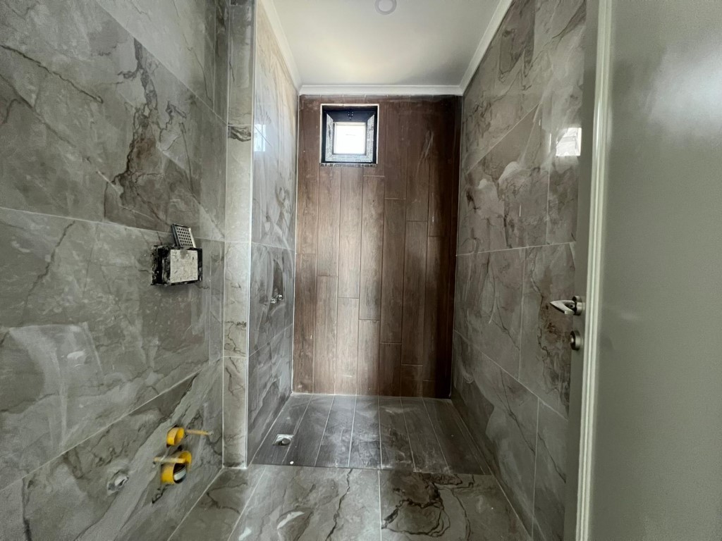 MAY6758 - Photo 23