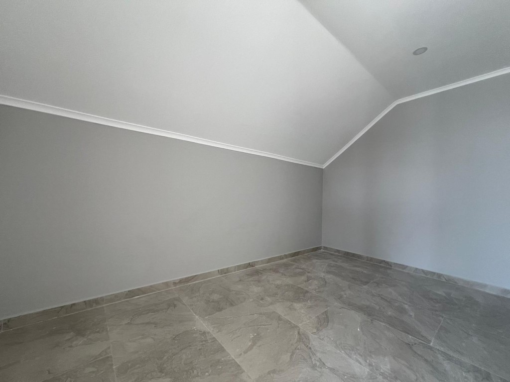 MAY6758 - Photo 24
