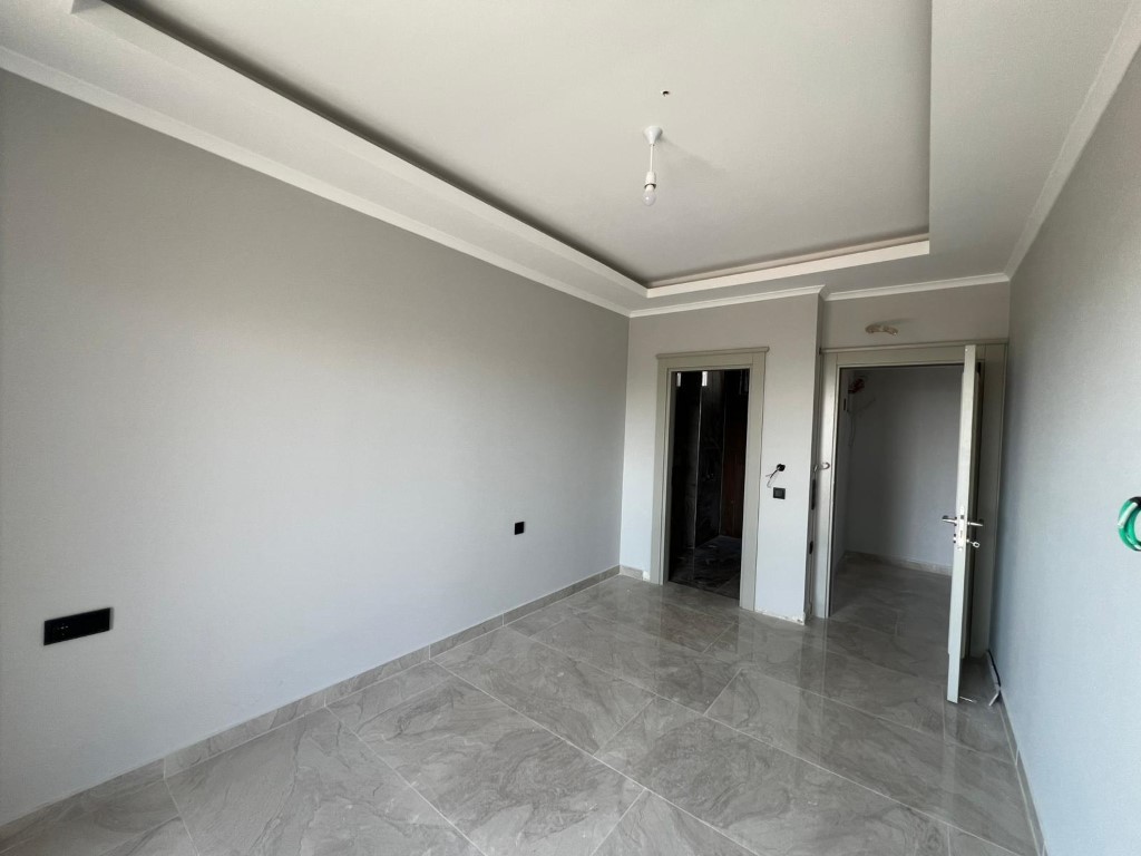 MAY6758 - Photo 19