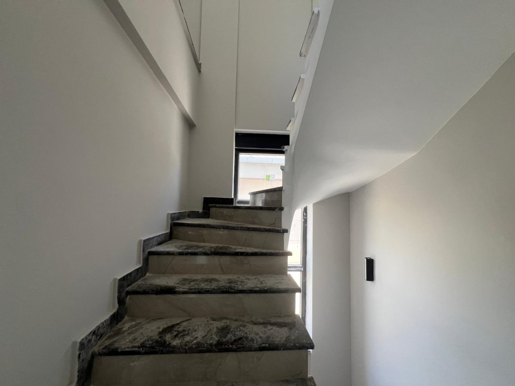 MAY6759 - Photo 11