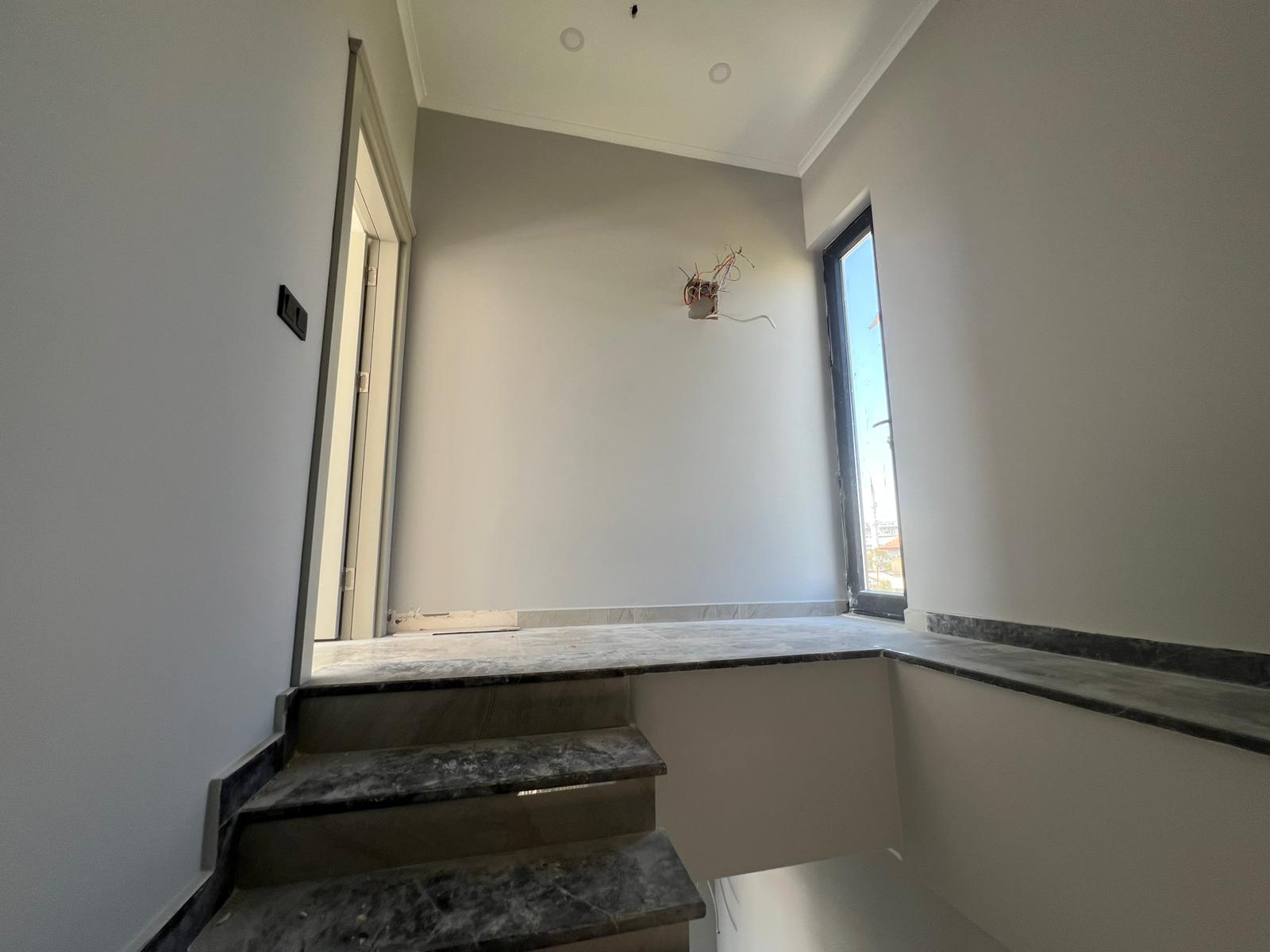 MAY6760 - Photo 12