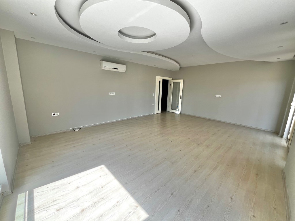 MAY6768 - Photo 19