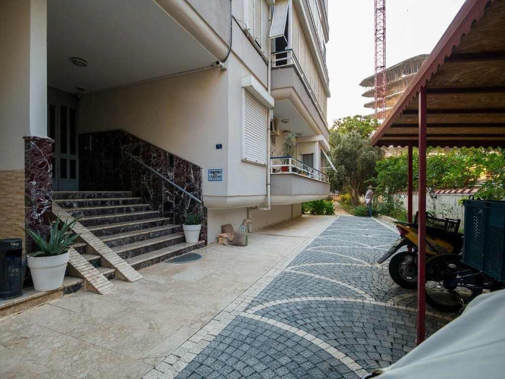 MAY6776 - Photo 17
