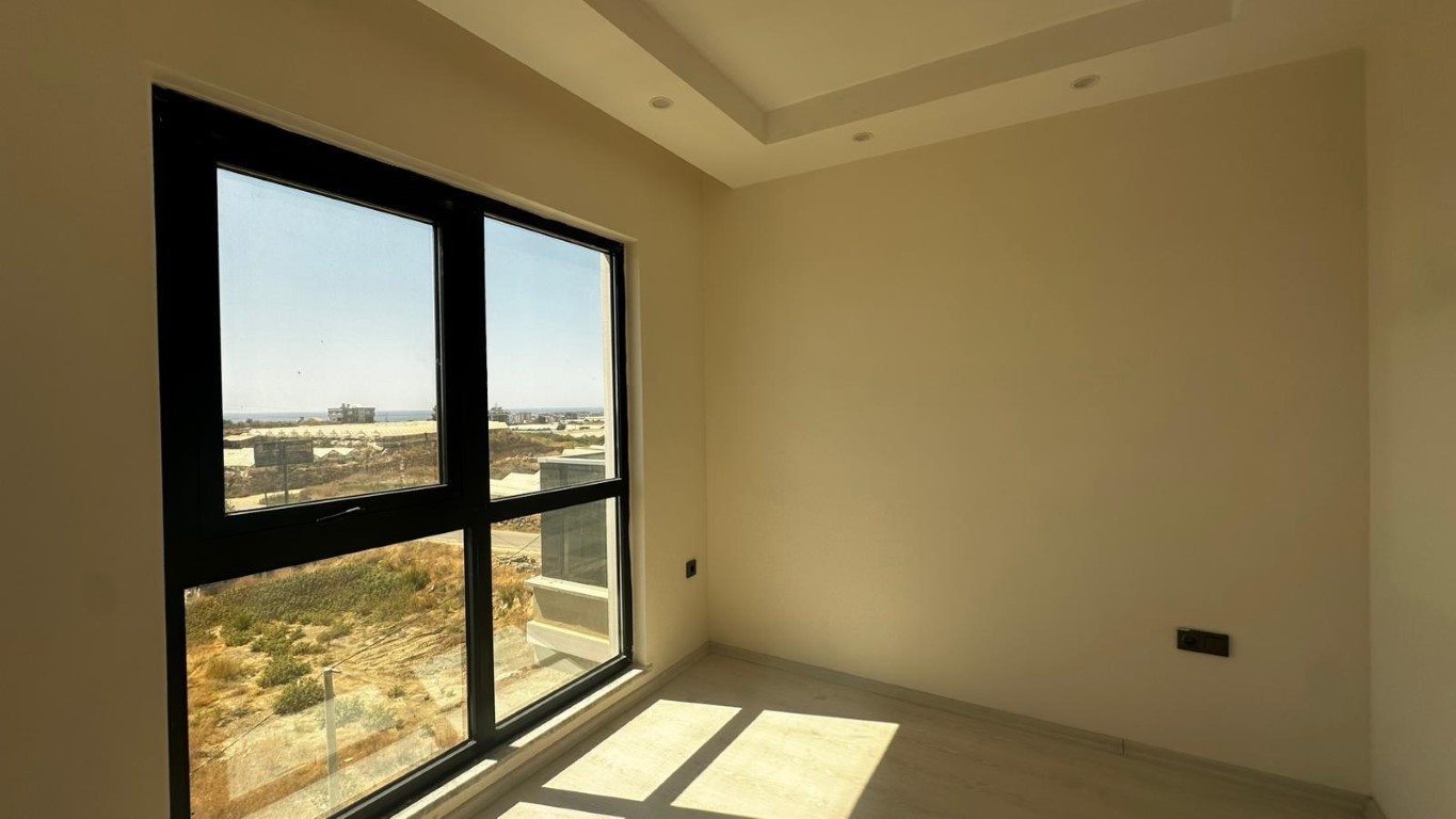MAY6780 - Photo 11