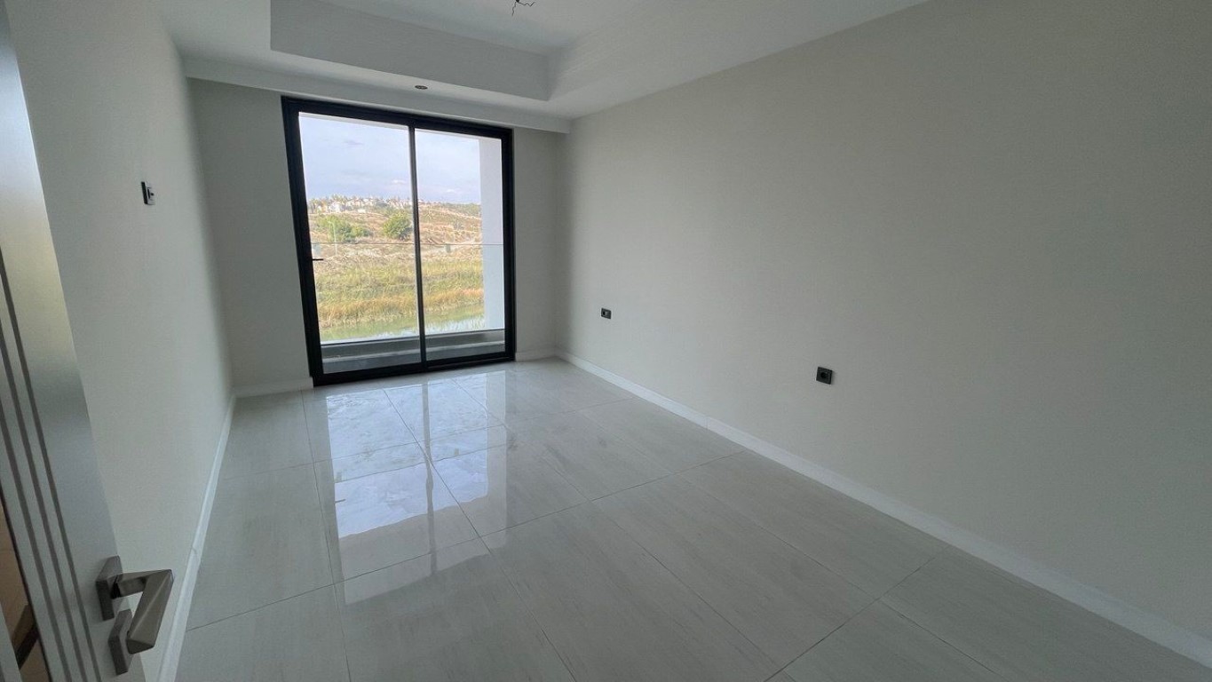 MAY6782 - Photo 28