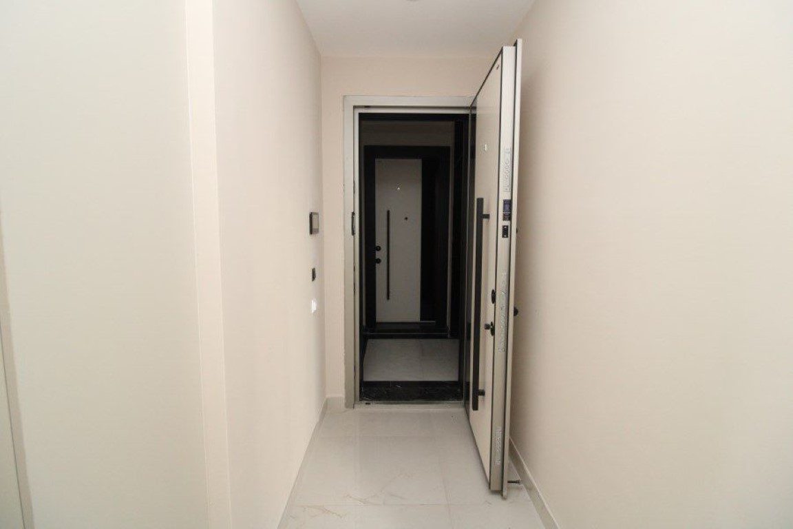 MAY6783 - Photo 13