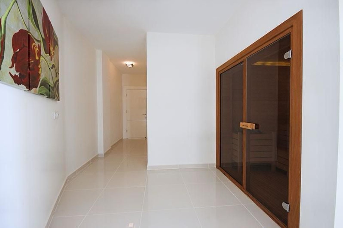 MAY6786 - Photo 44