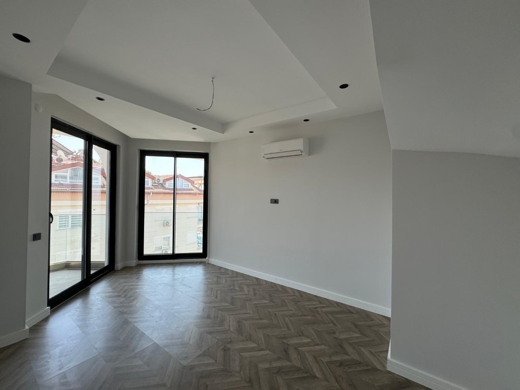 MAY6790 - Photo 38